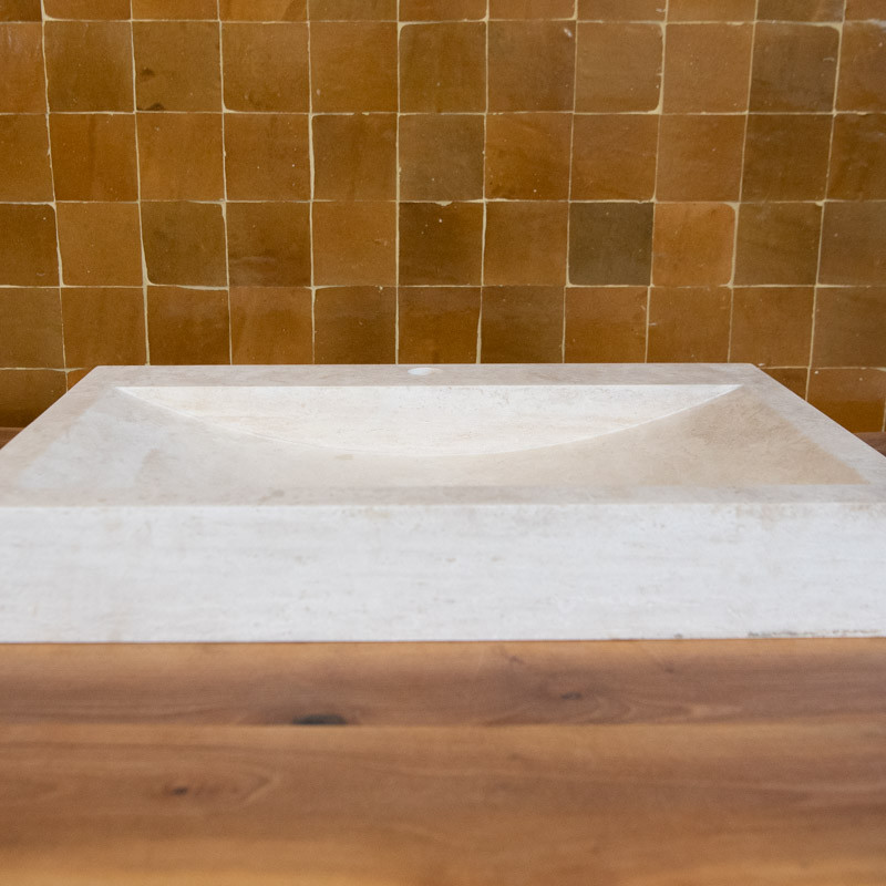 Vasque Travertin Beige - Bord droit - 70 x 45cm - Hauteur 10cm -
