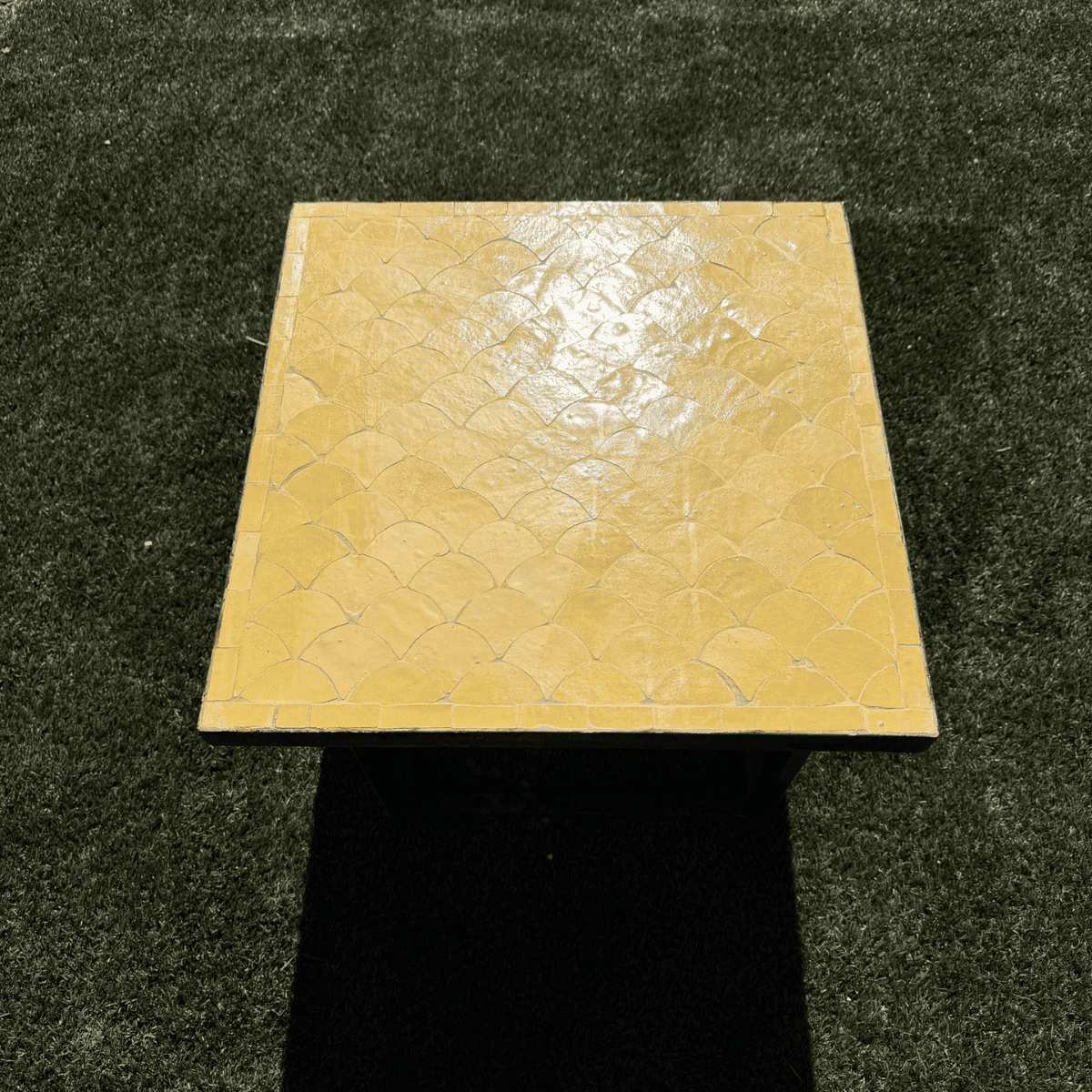 Table Basse - Zellige - Ecaille - Jaune - 50x50cm - Hauteur 43cm -