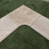 Angle rentrant pour margelle de piscine en travertin Premier Choix Mix Beige 45 x 45 x 3 cm - Bord arrondi -