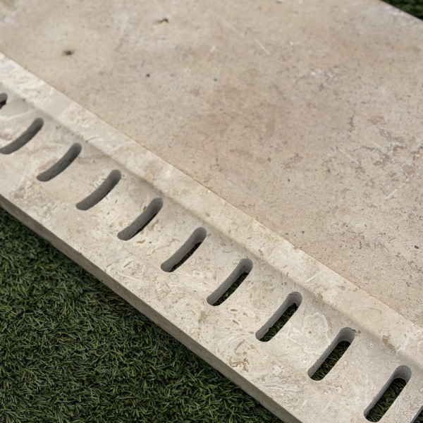 Caniveau Travertin premier choix Mix Beige - 61 x13,5 x 3 cm - Vieillie -