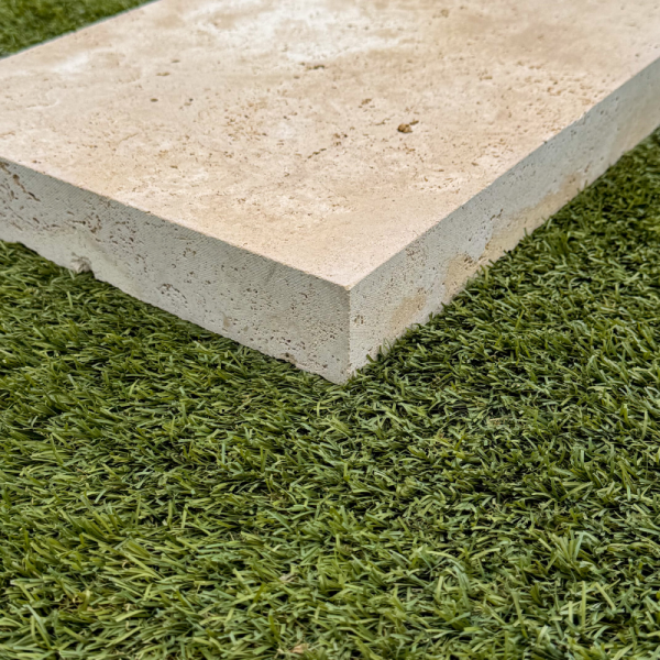Dessus de Mur en Travertin Mix Beige - 1er Choix - Bord Droit - 61 x 30,5 x 5 cm -