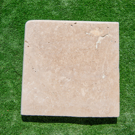 Angle sortant pour marche en travertin Premier Choix Light Mix Beige 33 x 33 x 3 cm - Bord arrondi -