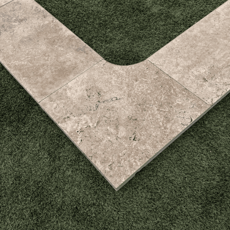 Angle rentrant pour marche en travertin Noce 45 x 45 x 3 cm - Bord arrondi -