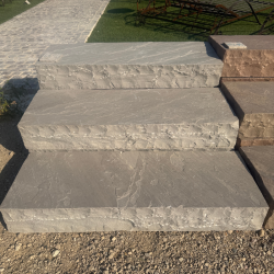 Bloc Marche - Grès d'Inde Kandla Grise - 100 x 35 x ≈14/16cm -