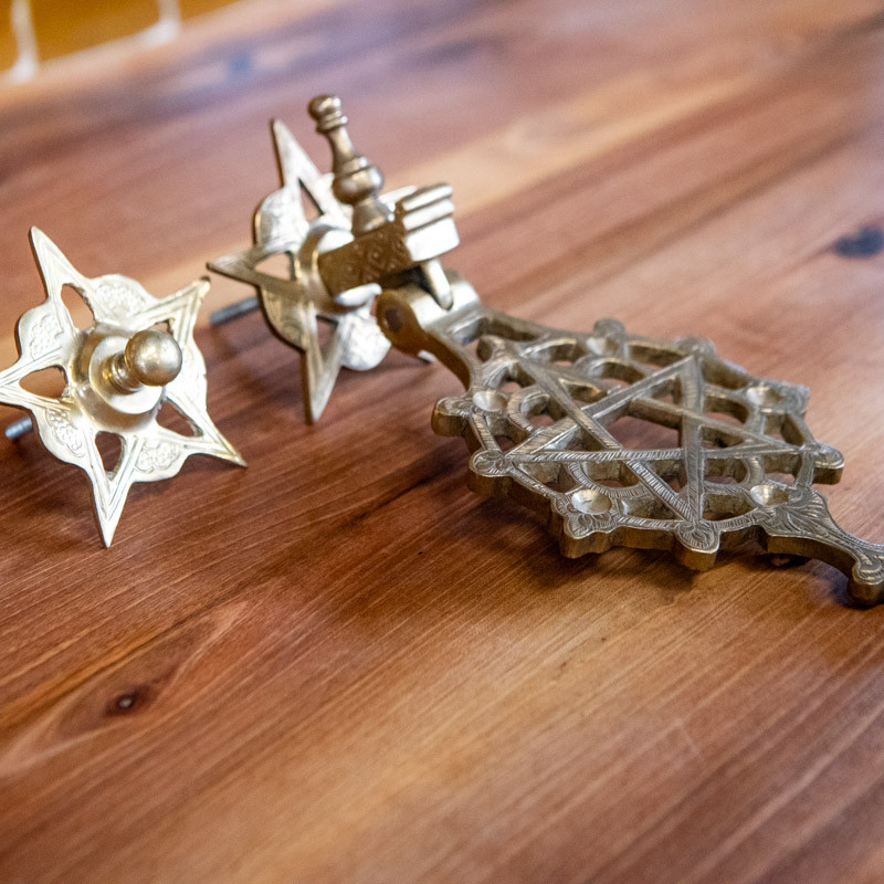 Heurtoir artisanal Étoile - Laiton Ciselé - L : 25 cm -