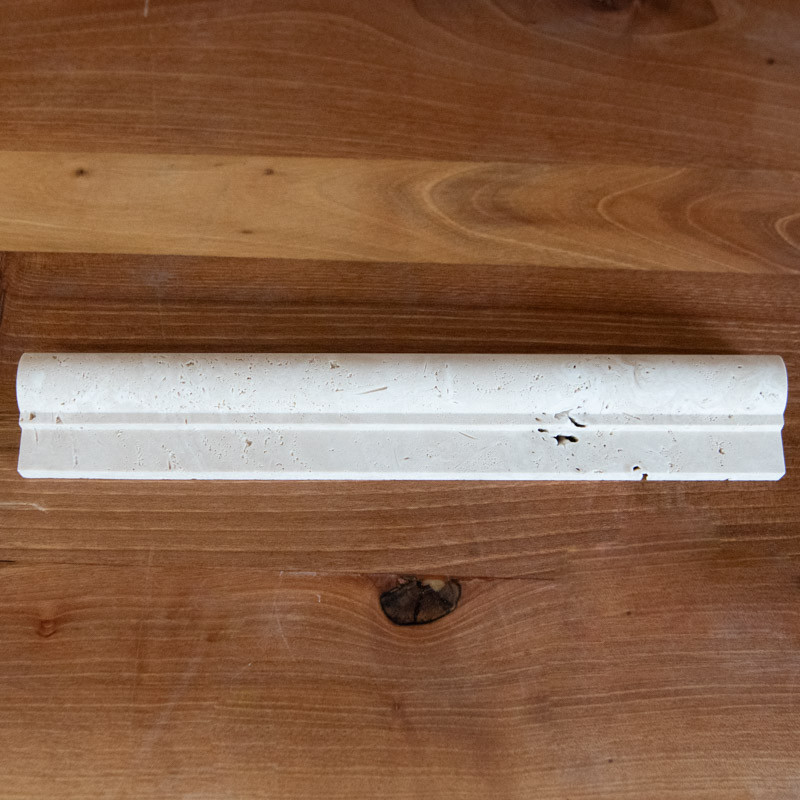 Corniche Travertin Beige - Premier choix Light - 30,5 x 4 cm - Épaisseur 10mm - Vieillie -