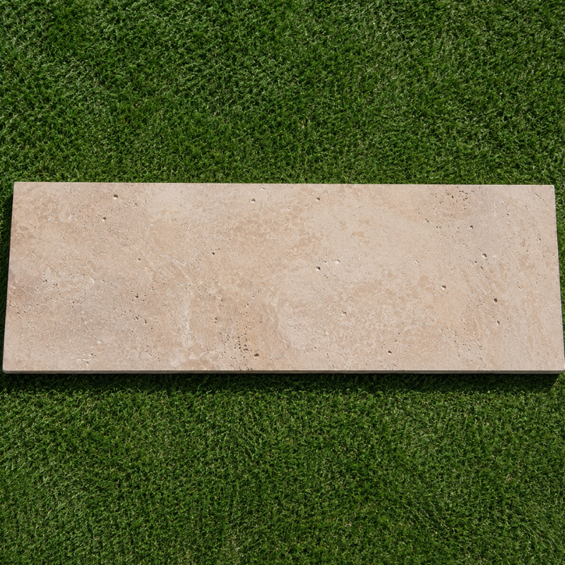Margelle de piscine en travertin Premier Choix Mix Beige 140 x 40,6 x 3 cm - Bord Droit -