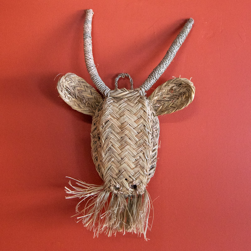 Tête d'animal en Halfa - I -