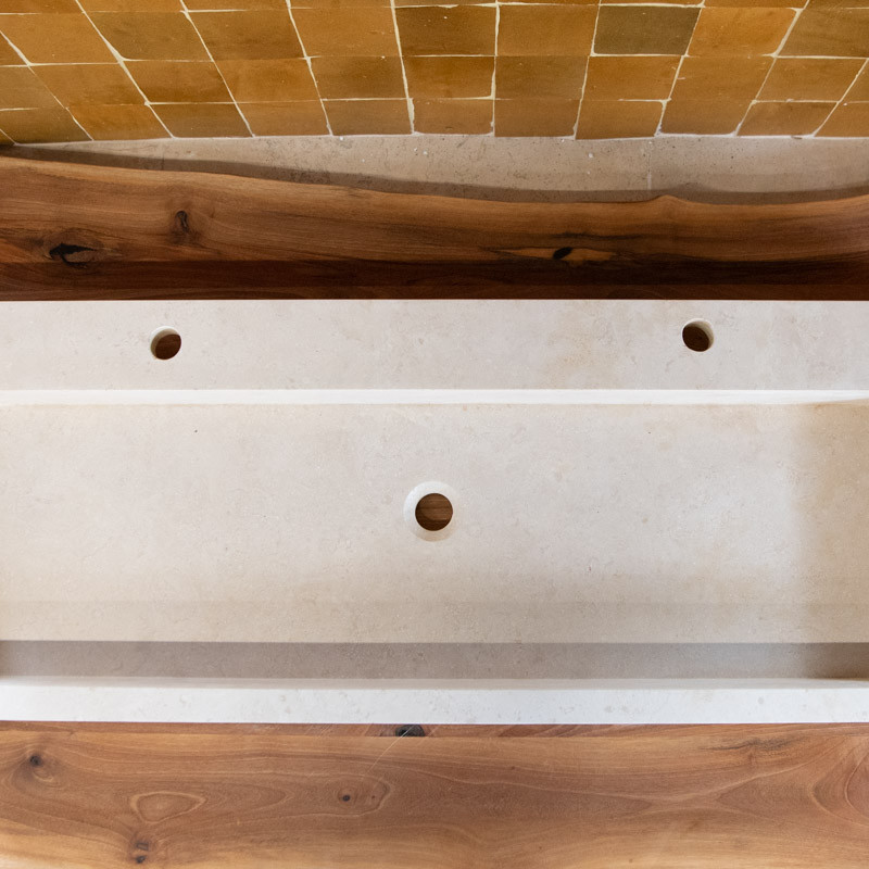 Vasque Travertin Beige - 120 x 45cm - Hauteur 10cm - Bord droit -