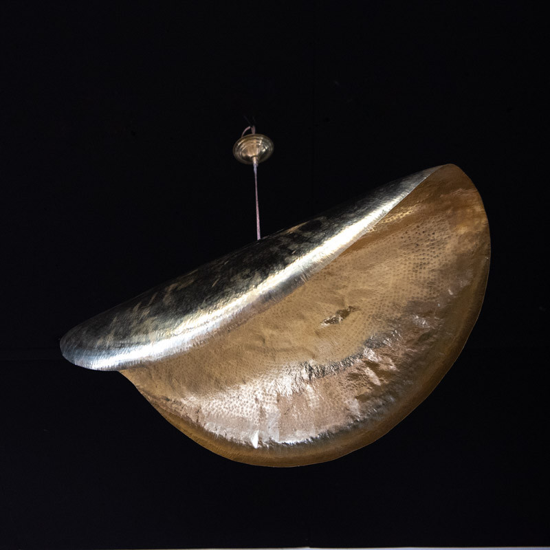 Suspension artisanale Noor - Laiton Martelé - Plusieurs tailles disponibles -