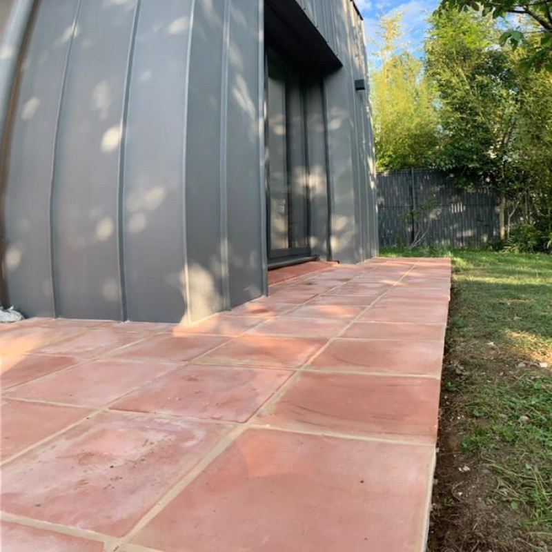 Tomette en terre cuite de réédition - 40x40cm - 25mm - Carré - Moulée main -