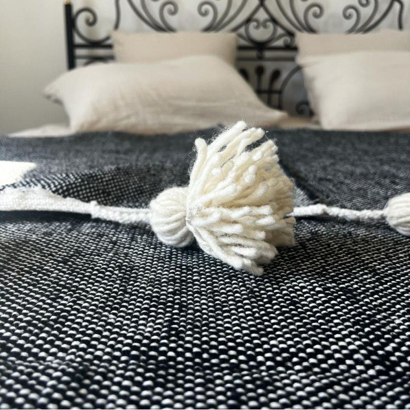 Tapis / Plaid - Pompom - 2,5/1,5m - Coloris au choix -