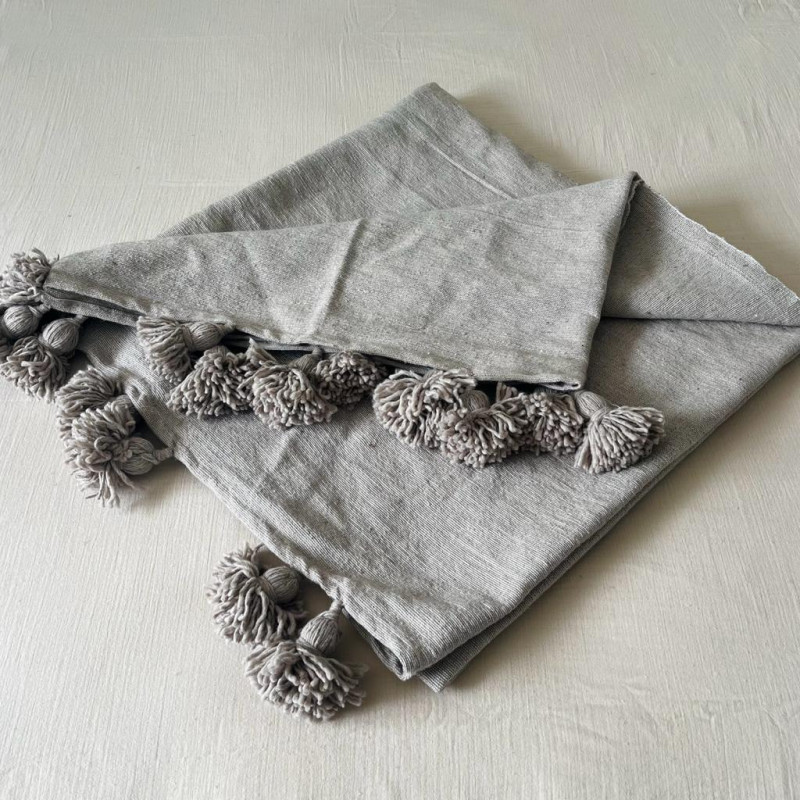 Plaid - Pompom - Uni - M / L - Plusieurs Couleurs -