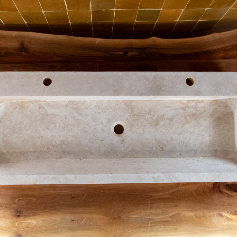 Vasque Travertin Beige - 120 x 45 cm - Bord biseauté - Hauteur 10cm - Lisse -