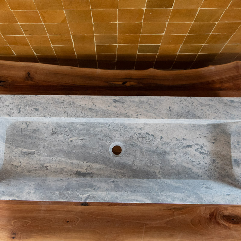 Vasque Travertin Silver - 120 x 45 cm - Bord biseauté - Hauteur 10cm - Lisse -