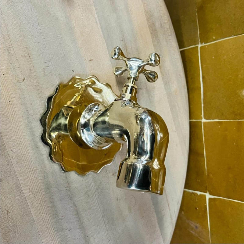 Robinet artisanal - Laiton lisse - Bec droit - Plusieurs tailles disponibles -