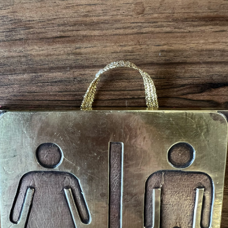 Plaque Décorative Artisanale - Laiton - WC Mixte - 12/12cm -