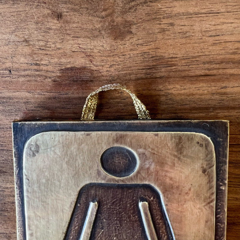 Plaque Décorative Artisanale - Laiton - WC Femme - 12/10cm -