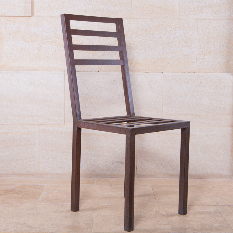 Chaise en métal - Design -