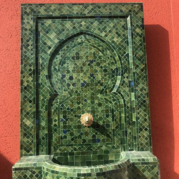 Fontaine Marocaine - Aladin - Vert Tamegroute - 120/80cm - Pompe & Crachoir Laiton -