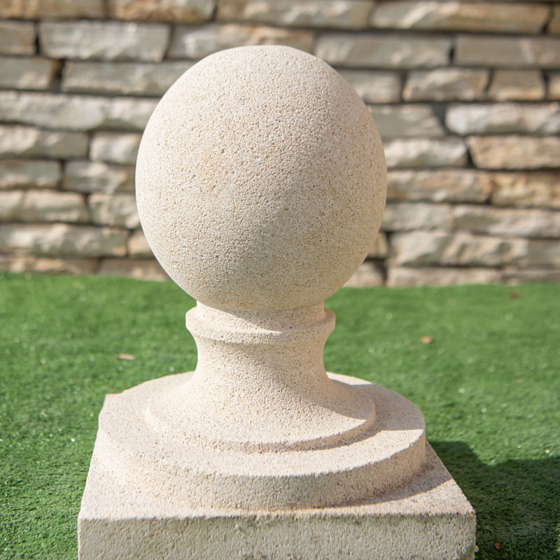 Chapeau de Pilier - Pierre de Sireuil -