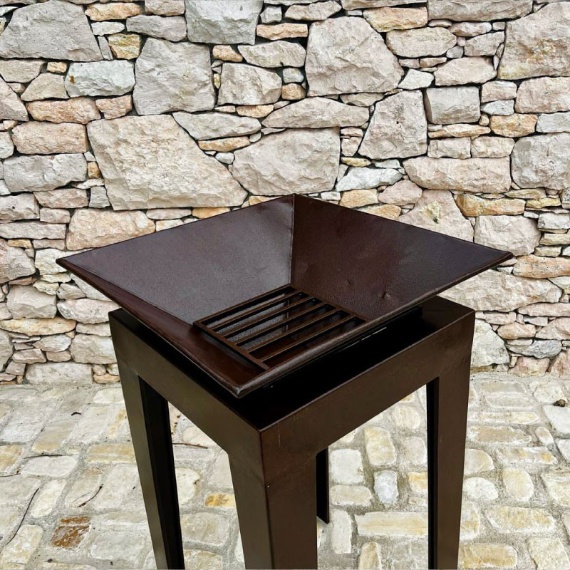 Brasero - Métal - 60x60x100cm - Design -
