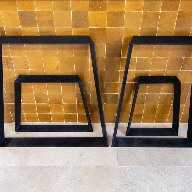 Pied - Métal - Trapèze Fer Plat Incliné I - S / M / L / XL -