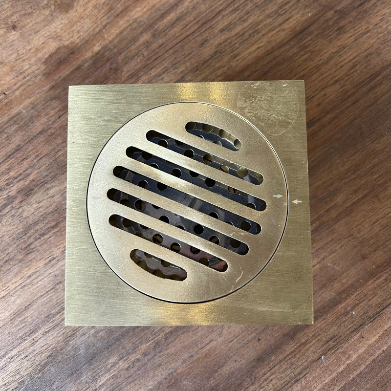 Bonde de douche - Laiton - Carré - 10 x 10 cm -