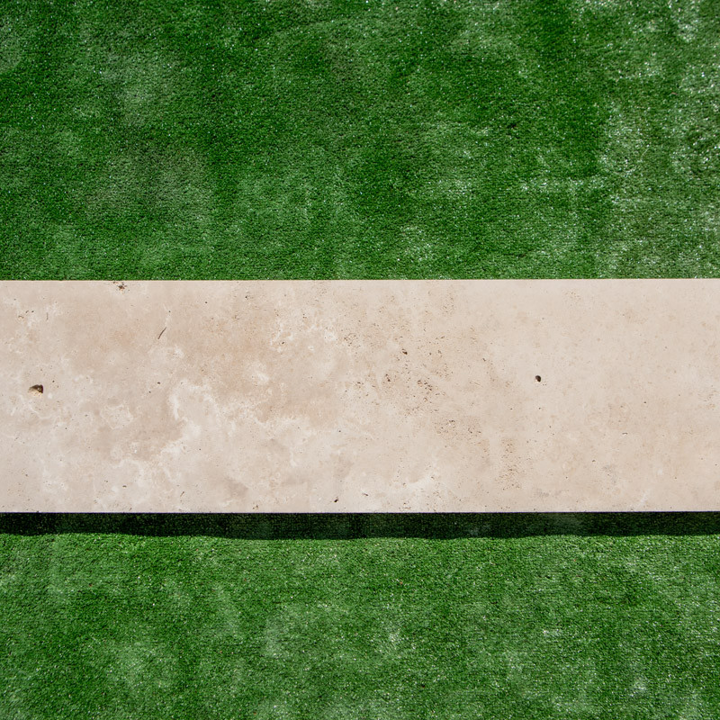 Margelle Travertin Light Mix - Beige - Bord droit - 120 x 30,5 x 3cm - Vieillie -