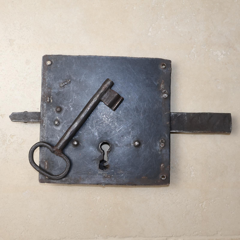 Serrure Artisanale en fer massif - 2 tailles disponibles -