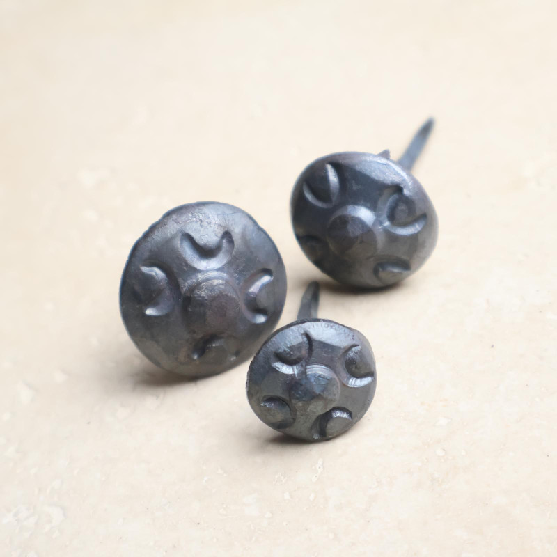 Clou Artisanal Bourguignon - Fer Forgé - Disponible en 3 tailles -