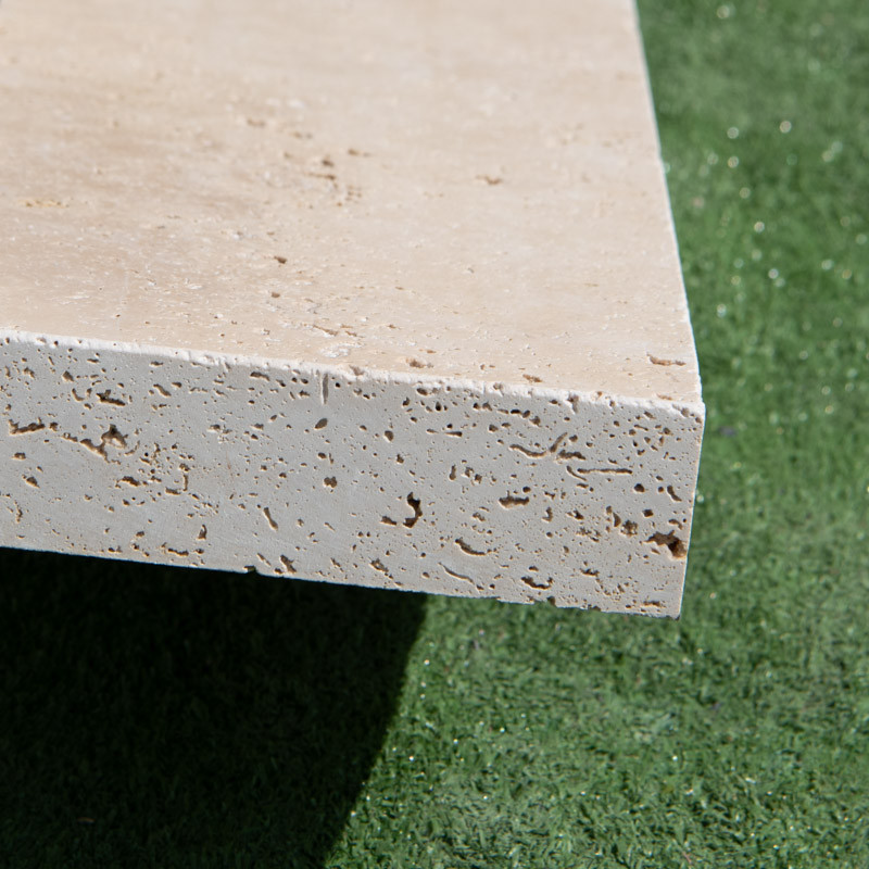 Bordure Travertin Beige Vieillie - Hauteur 20cm - Longueur 50cm - Epaisseur 7cm -