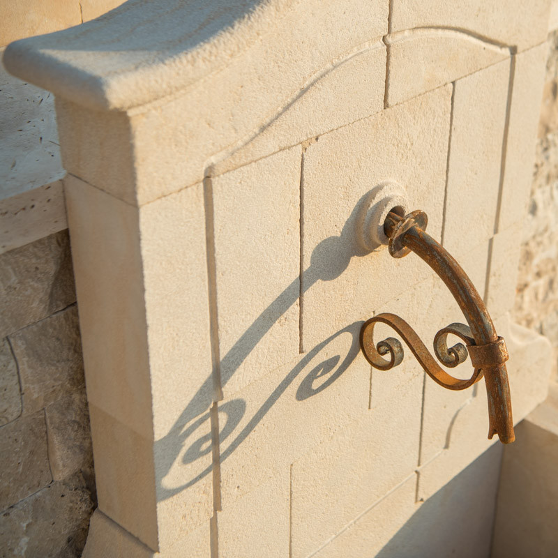 Fontaine Pierre de l'Atlas beige - Rodez - 110/73cm - Hauteur 120cm -